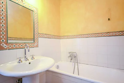 Casa Vacanze Reale Con Piscina