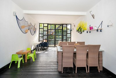 2-Zimmer Ferienwohnung mit Balkon, Jaroslawie...