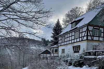 Gemütliche Ferienwohnung mit Bergblick in Nor...