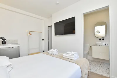 Intimes Studio – 2P – Beaugrenelle/Tour...