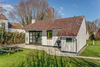 Ferienhaus in Heuvelland mit Garten