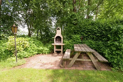 Villa mit großem Garten bei Heeten