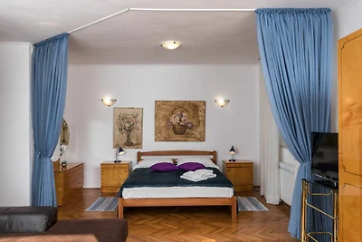 Apartment Vukic - Studio Apartment with Terra...