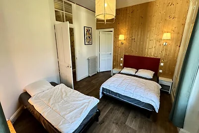 Ferienwohnung in Mont-Dore mit Bergblick