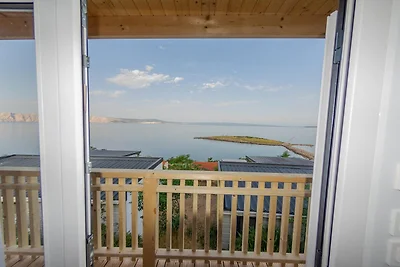 Klenovica Base with Private Terrace