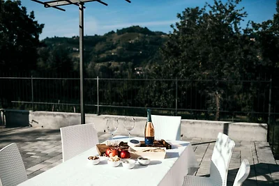 Casa di campagna in Piemonte con terrazza...