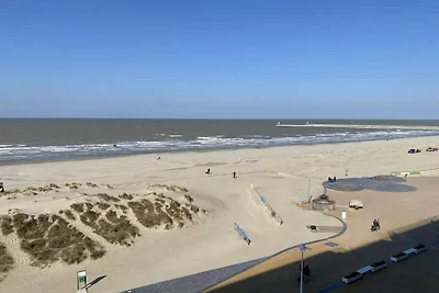 Apartment Nieuwpoort Strand 6 PAX 2 Von...