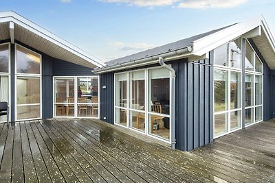 10 Personen Ferienhaus in Harboøre-By Traum