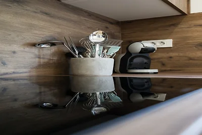 Elegante Villa mit Whirlpool in Sukošan