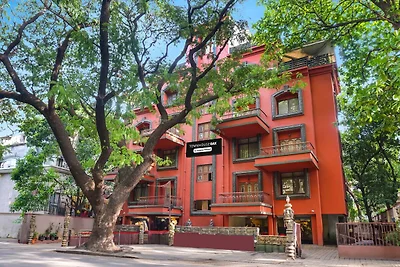 Super casa a schiera Oak Prabhat Road