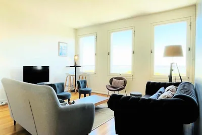 Parcheggio con vista sulla baia della Senna P...