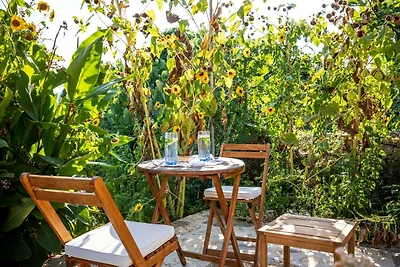 Stone House Harmony -Studio Apartment with Pa...