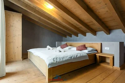 Villa in Premantura with swimming pool