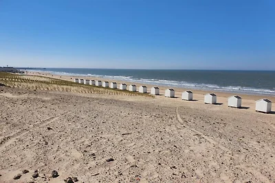 Villa in Cadzand-Bad bij Noordzeestrand