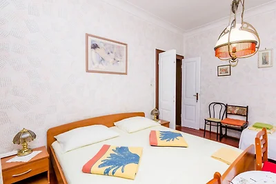 Guest House Ivana -Two Bedroom Apartment with...