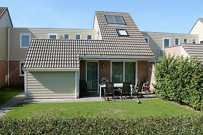 Gepflegtes Ferienhaus mit Dachterrasse am...