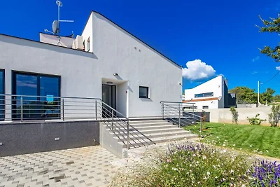 4 Schlafzimmer Villa in Krnica