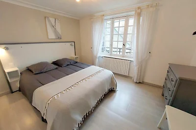 Komfortables Ferienhaus mit Jacuzzi zwischen ...