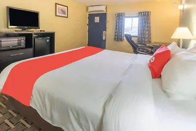 Knoxville, TN | Kingsize-Bett