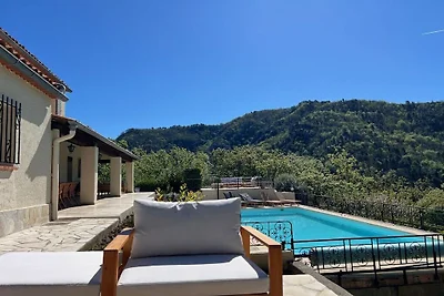 Villa in COARAZE mit Schwimmbecken