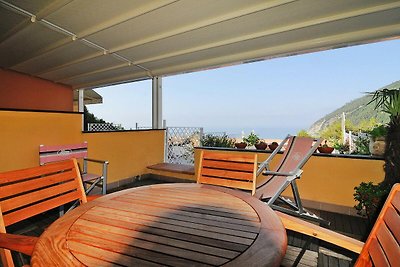 Wohnung in Mongelia mit Balkon