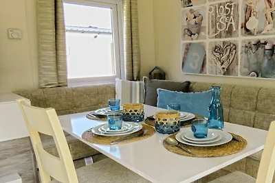 Ferienhaus in Mol mit Terrasse und Wifi