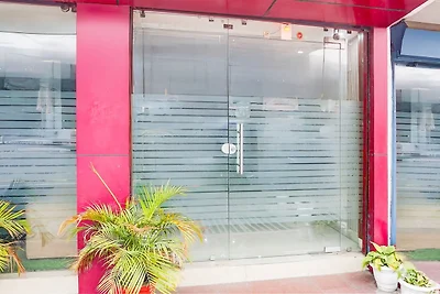 Hotel O Krishna Nagar Chowk