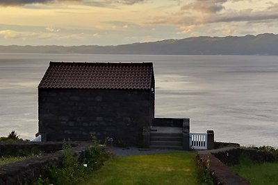 Accogliente monolocale con vista sul mare