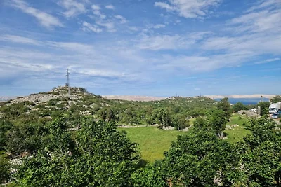 Three Bedroom Apartment With Balcony And Sea...