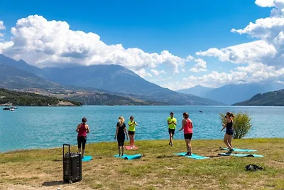 Wohnung am See Serre-Ponçon mit Pool