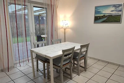 Ferienwohnung mit 2 Schlafzimmer