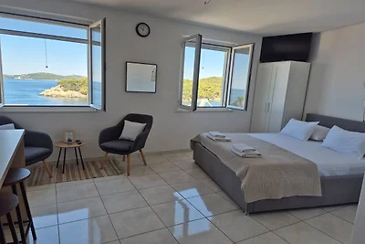 Apartments Matea - Studio with Sea View (2 Ad...