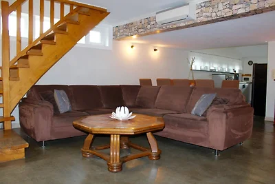 Geräumiges Chalet in Jalhay mit Whirlpool