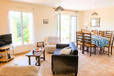 Casa a Plomeur vicino alla spiaggia di La...