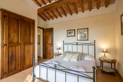 Ferienhaus in Cortona mit Pool und Aussicht