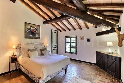 Haus im Luberon mit Pool und Lavendelblick