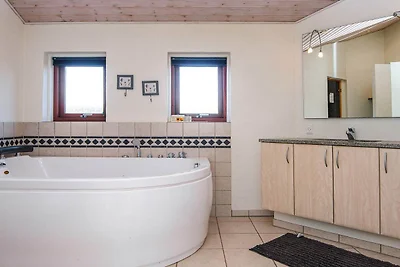 4 Sterne Ferienhaus in Tarm-By Traum