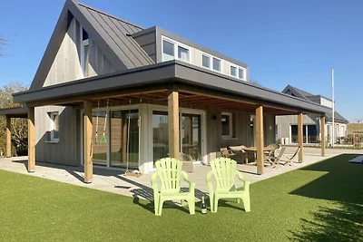 Villa in Kamperland mit Schwimmbecken