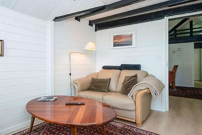 Verzaubertes Ferienhaus mit Whirlpool-By...