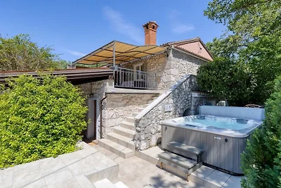 Maison de vacances à Dobrinj avec piscine