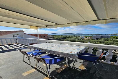 Geräumige Wohnung in Tribunj