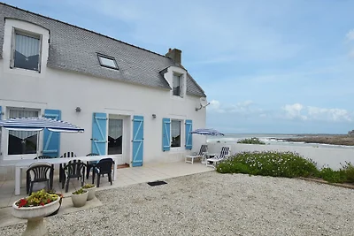 Schönes Ferienhaus am Meer in Penmarch