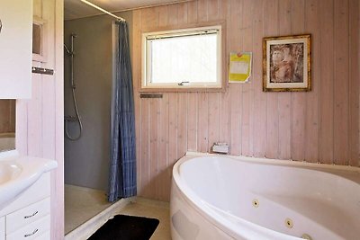 Gemütliches Ferienhaus in Væggerlose mit...