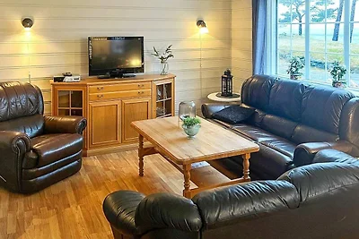 8 Personen Ferienhaus in Flatraket-By Traum