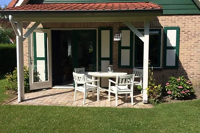Caratteristica casa vacanze a Zonnemaire con ...