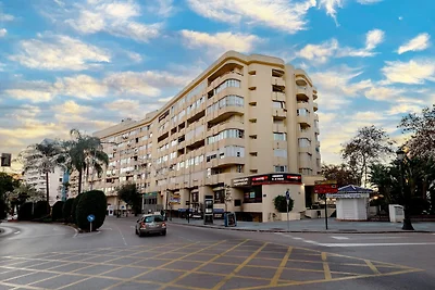 Strandapartment in Marbella mit Balkon