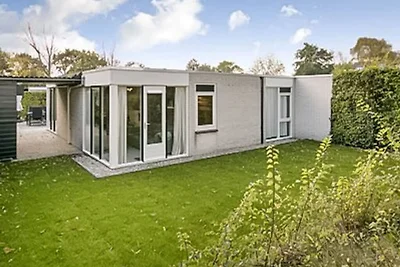 Holiday house in Ouddorp with 3 bedrooms