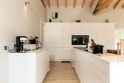 Villa vicino ad Aljezur con lago privato