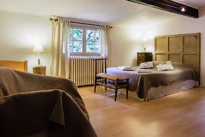 Villa a Bourgnac con giardino