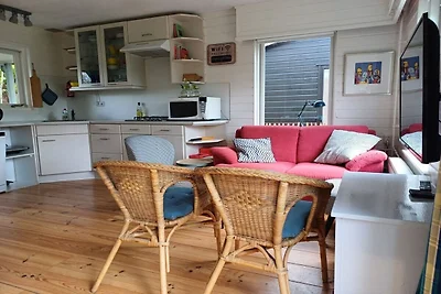 Holiday house in Warmenhuizen with 3 bedrooms